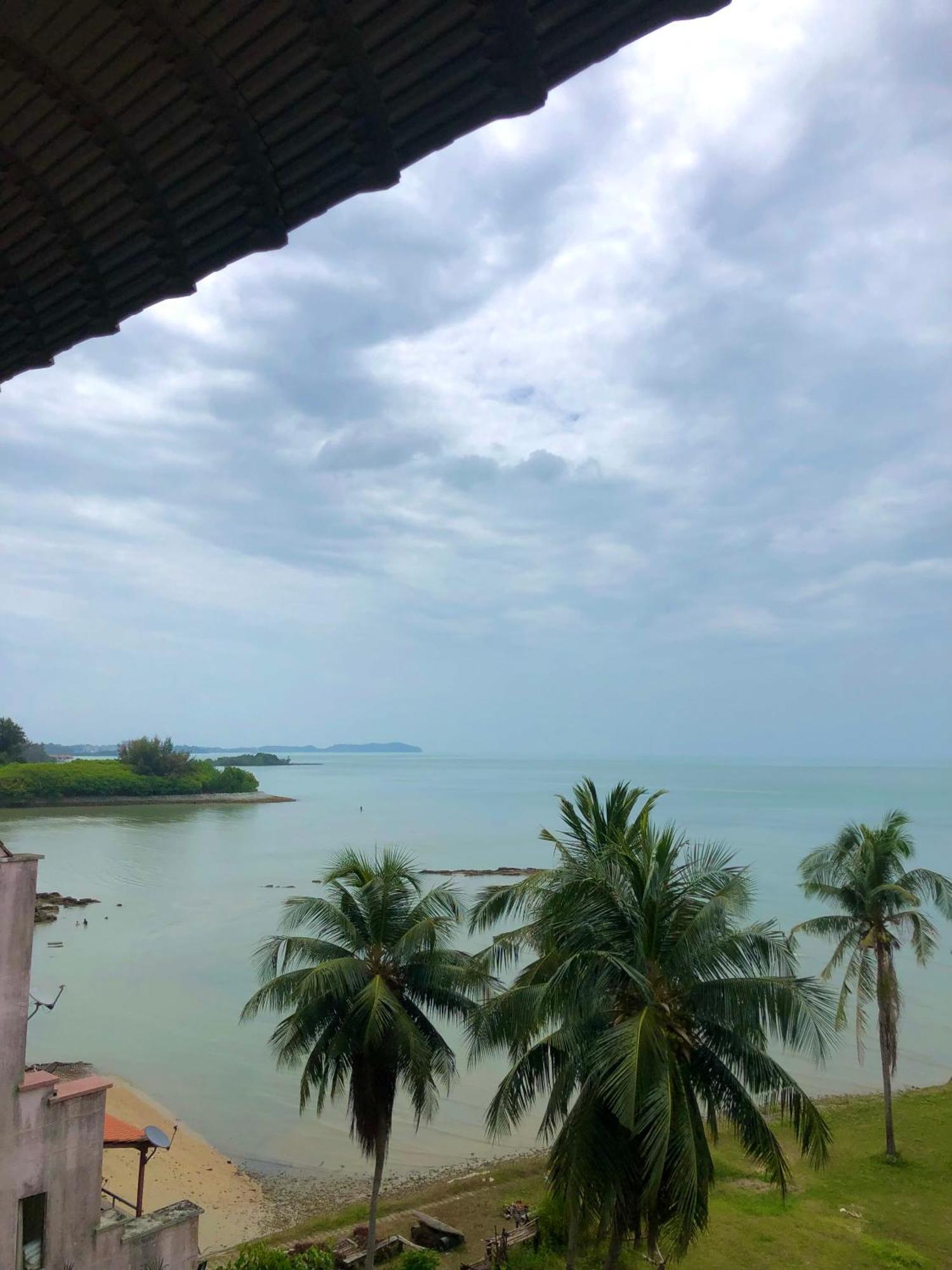 Pd Infront Seaview Apartment Port Dickson Exterior photo